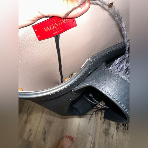 valentino by your side feather bucket bag retail $2,795 - Picture 8 of 16